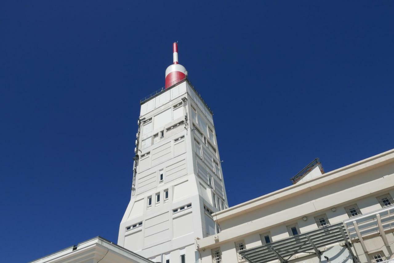 Un Au Ventoux -
